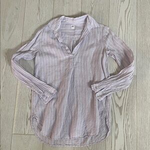 Women’s size small linen top.
